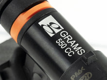 Load image into Gallery viewer, Grams Performance Nissan 240sx/S13/S14/S15/SR20 (Top Feed 11mm) 550cc Fuel Injectors (Set of 4)