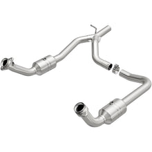 Load image into Gallery viewer, Magnaflow Conv DF 2009-2014 E-150 4.6 L Underbody