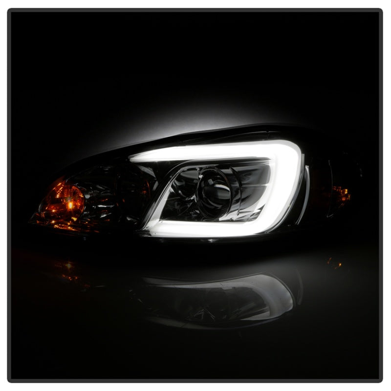 Spyder 06-13 Chevy Impala / 06-07 Chevy Monte Carlo Projector Headlights - Light Bar - Chrome