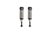 Load image into Gallery viewer, MaxTrac 19-22 Chevy/GMC 1500 2WD 0-2.5in Front FOX 2.0 Performance Coilover - Pair