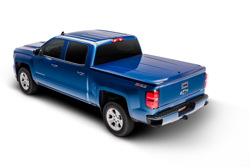 UnderCover 16-17 GMC Sierra 1500 5.8ft Lux Bed Cover - Limited Edition Crimson Red