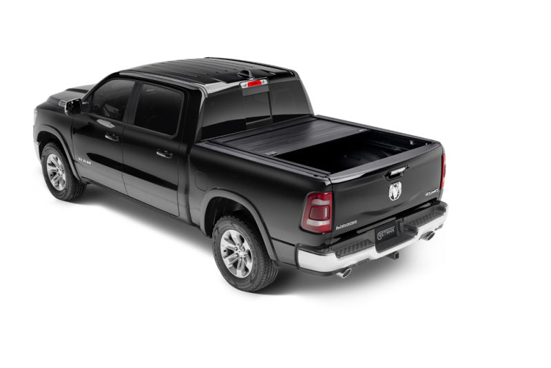 Retrax 09-up Ram 1500 5.7ft Bed-Not RamBox Option w/ Stake Pocket (Alum Cover) RetraxPRO MX