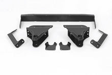 Load image into Gallery viewer, Fabtech 99-00 Ford F250/350 4WD 3.5in Spring Hanger w/Perf Shks