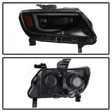 Load image into Gallery viewer, xTune Chevy Colorado 15-17 Halogen Only Projector Headlights - Black Smoked PRO-JH-CCO04-LBDRL-BSM