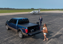 Load image into Gallery viewer, Retrax 15-18 F-150 Super Crew &amp; Super Cab 5.5ft Bed RetraxPRO MX