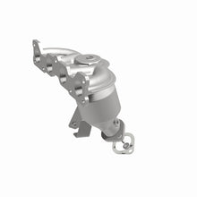 Load image into Gallery viewer, MagnaFlow Direct Fit Catalytic Converter 11-15 Kia Sportage OEM Manifold
