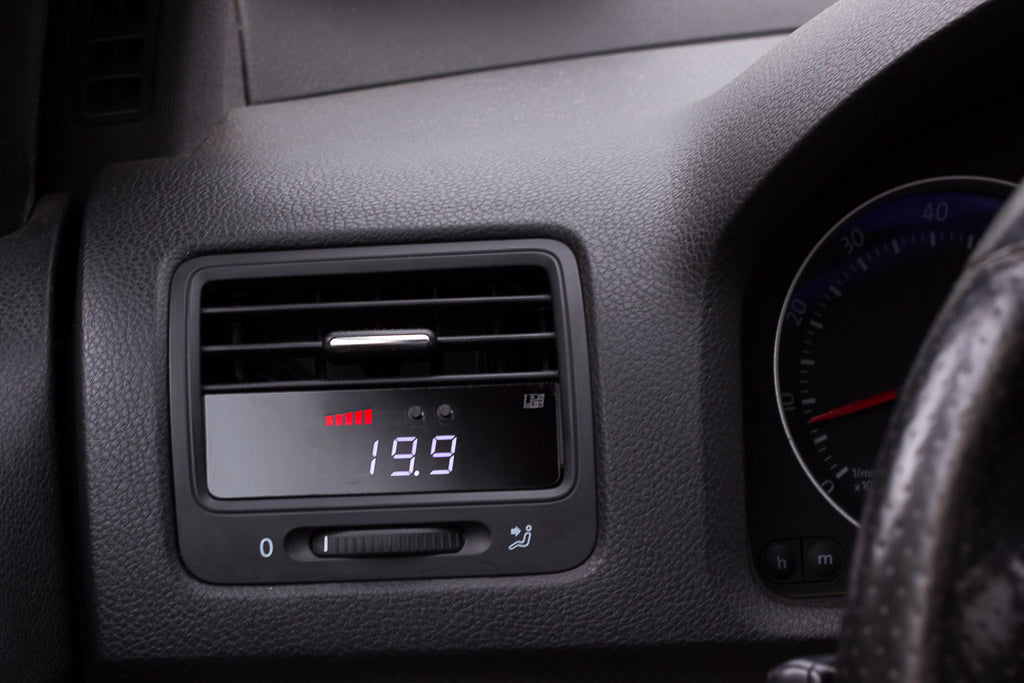 P3 Analog Gauge - VW Mk5 (2005-2009) Right Hand Drive, Red bars / White digits, Pre-installed in OEM Vent