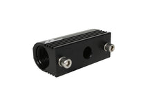 Load image into Gallery viewer, Aeromotive 96-04 Ford 4.6 L Fuel Rail Pressure Sensor Adapter Log (-08 AN inlet / outlet)