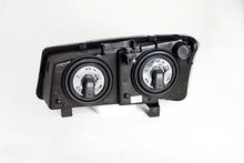 Load image into Gallery viewer, ANZO 2003-2006 Chevrolet Silverado 1500 Crystal Headlights Chrome