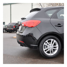 Load image into Gallery viewer, Curt 11-13 Kia Forte Class 1 Trailer Hitch w/1-1/4in Ball Mount BOXED