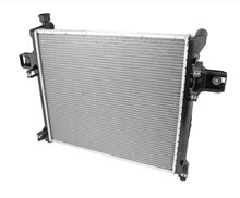 Load image into Gallery viewer, Omix Radiator 05-09 Jeep Grand Cherokee (WK) 5.7L