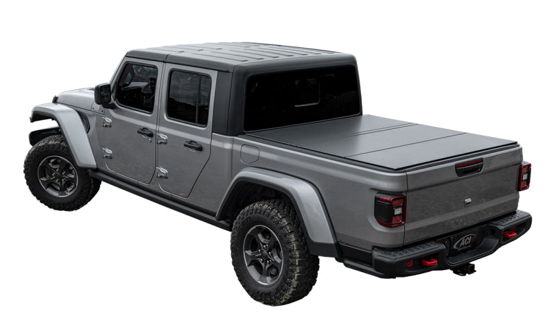 Access LOMAX Tri-Fold Cover 2020 Jeep Gladiator 5ft Box (w/ Trail Rail) Black Matte