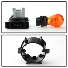 Load image into Gallery viewer, xTune Dodge Ram 1500 02-05 Amber Crystal Headlights Black HD-JH-DR02-AM-BK