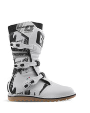 Load image into Gallery viewer, Gaerne Balance XTR Boot White Size - 8