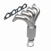 Load image into Gallery viewer, MagnaFlow Direct Fit Catalytic Converter 05-08 Kia Sportage 2.0L