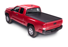 Load image into Gallery viewer, Retrax 07-up Tundra CrewMax 5.5ft Bed w/ Deck Rail Sys PowertraxONE MX