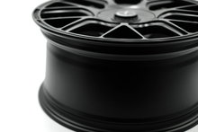 Load image into Gallery viewer, RF01 Progressive Flow Form Matt Black 19x9.5 +40 5x114.3/120 CB72.6 Cone seat