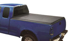 Load image into Gallery viewer, Lund 00-06 Toyota Tundra (6ft. Bed Excl. Stepside) Genesis Snap Tonneau Cover - Black