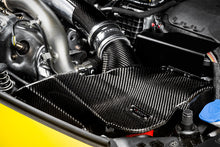 Load image into Gallery viewer, Eventuri Mercedes W177 A35/C118 CLA35 AMG/A250 Black Carbon Intake