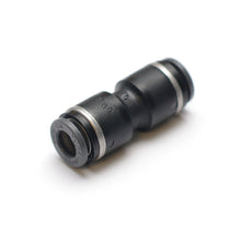 Load image into Gallery viewer, Ridetech Airline Fitting Reducer 3/8in to 1/4in Airline
