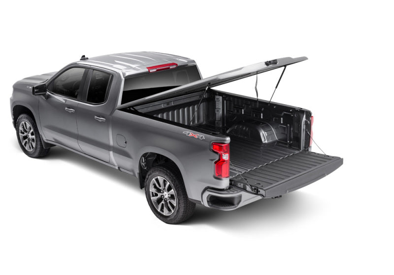 UnderCover 19-20 Chevy Silverado 1500 5.8ft Elite LX Bed Cover - Silver Ice