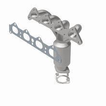Load image into Gallery viewer, MagnaFlow Direct Fit Catalytic Converter 09-10 Kia Sportage 2.0L