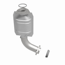 Load image into Gallery viewer, MagnaFlow Direct Fit Catalytic Converter 01-02 Kia Sportage Rear