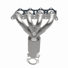 Load image into Gallery viewer, MagnaFlow Direct Fit Catalytic Converter 05-08 Kia Sportage 2.0L