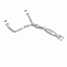 Load image into Gallery viewer, MagnaFlow Conv DF 00-04 Chevy S10 Pickup 4.3L 2WD A/T / 00-04 GMC Sonoma 4.3L 2WD A/T