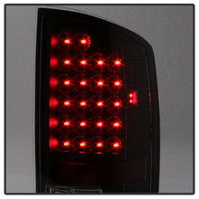 Load image into Gallery viewer, xTune Dodge Ram 02-06 1500 / Ram 2500/3500 03-06 LED Tail Light Black ALT-JH-DR02-LED-BK