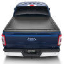 Load image into Gallery viewer, Retrax 15-18 F-150 Super Crew &amp; Super Cab 5.5ft Bed RetraxPRO XR