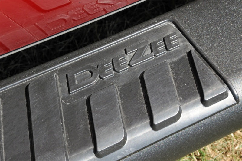 Deezee 99-23 Chevrolet/GMC/Dodge/Ford Full Size Truck Tubes - 6In Oval - Black Steel (ExtCab)