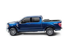 Load image into Gallery viewer, UnderCover 17-21 Ford Super Duty 6.75ft Triad Bed Cover