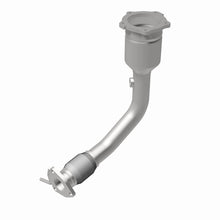 Load image into Gallery viewer, MagnaFlow Direct Fit Catalytic Converter 01-02 Sportage mani OEM