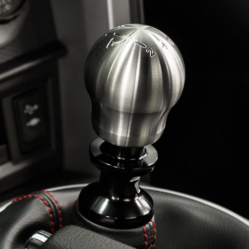 Raceseng Contour Shift Knob (Gate 1 Engraving) Hyundai Genesis Coupe Adapter - Brushed