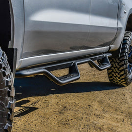 Westin 19-22 Chevrolet Silverado / GMC Sierra Crew Cab Outlaw Nerf Step Bars - Textured Black - GTR Auto
