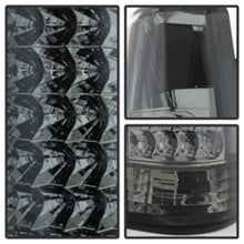 Load image into Gallery viewer, Xtune Yukon Denali 99-00 LED Tail Lights Chrome ALT-JH-CCK88-LED-SM