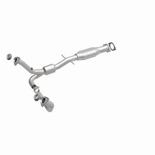 Load image into Gallery viewer, MagnaFlow Conv DF 00-04 Chevy S10 Pickup 4.3L 2WD A/T / 00-04 GMC Sonoma 4.3L 2WD A/T