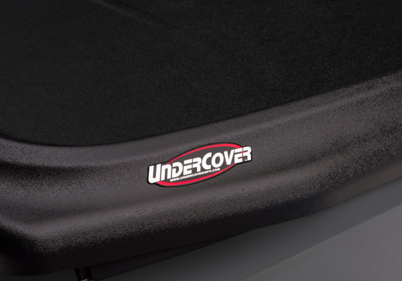 UnderCover 09-18 Ram 1500 (19-20 Classic) / 10-20 Ram 2500/3500 6.4ft SE Bed Cover - Black Textured